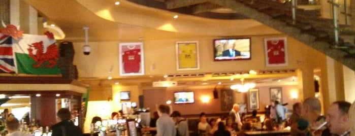 The Prince of Wales (Wetherspoon) is one of Lieux qui ont plu à Carl.
