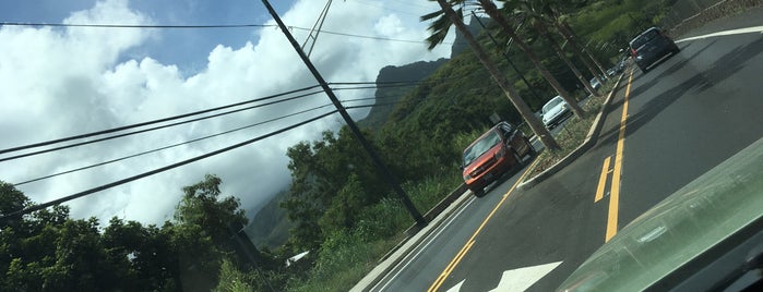 Waimānalo is one of Oahu.