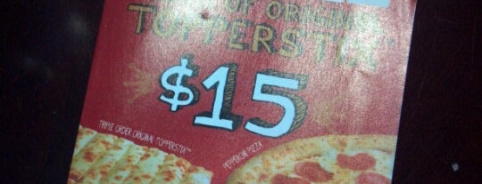 Toppers Pizza is one of Matt : понравившиеся места.
