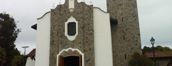 Iglesia Santo Domingo is one of Lugares favoritos de Beagle.