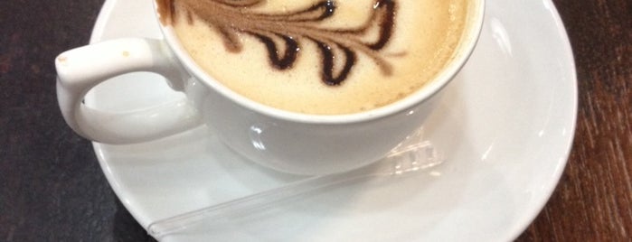 Luiggi’s Caffè is one of M.a. : понравившиеся места.
