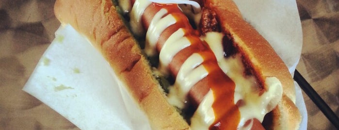 Harry's Cafe De Wheels is one of The 15 Best Places for Hot Dogs in Sydney.
