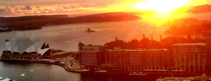 Shangri-La Sydney is one of Restaurants with spectacular views.