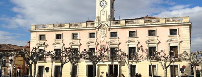 Ayuntamiento de Alcalá de Henares is one of Madrid Comunidad.