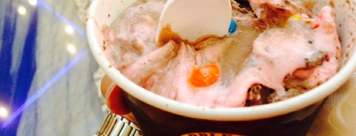 Marble Slab Creamery is one of الإمارات.