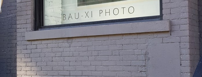 Bau-Xi Photo is one of Toronto, Canada.
