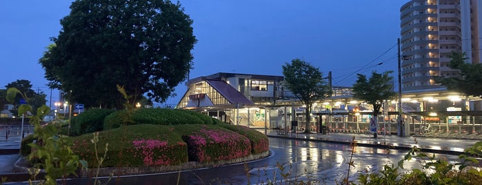Kita-Kōnosu Station is one of JR 高崎線.