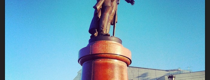 Denkmal für Kommandant N. P. Rezanov is one of Krasnoyarsk.