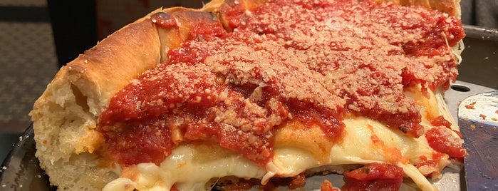 Must-visit Pizza Places in East Lansing