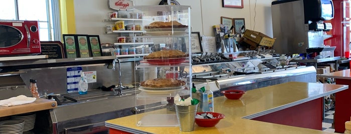 Bentley's B-M-L Cafe is one of St. Ignace.