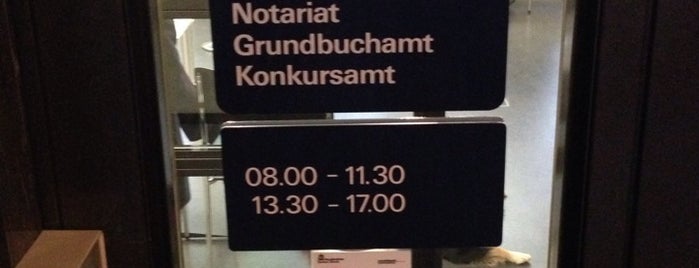 Notariat Talstrasse 11 is one of สถานที่ที่ Lizzie ถูกใจ.