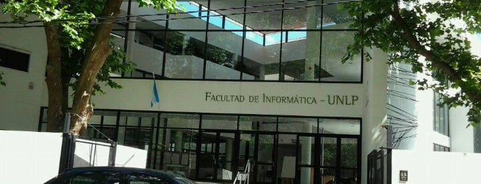 Facultad de Informática - UNLP is one of Orte, die Hernan gefallen.