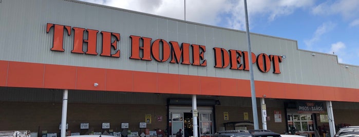 The Home Depot is one of otros.