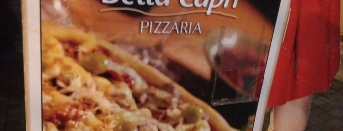 Bella Capri Pizza & Pasta is one of favoritos.