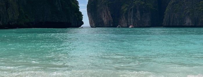 Phi Phi Island is one of Thailand 🇹🇭.