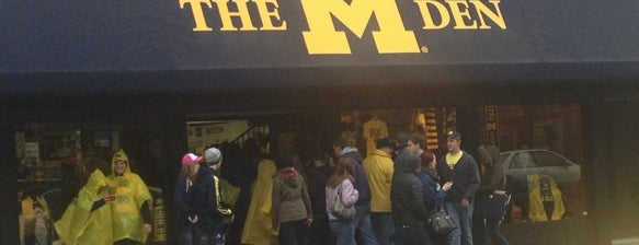 The M-Den on Campus is one of Haleyさんのお気に入りスポット.