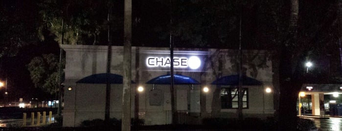 Chase Bank is one of Brad : понравившиеся места.