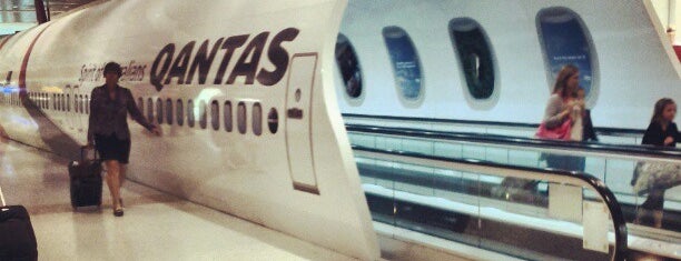 T3 Qantas Domestic Terminal is one of Airport ( Worldwide ).