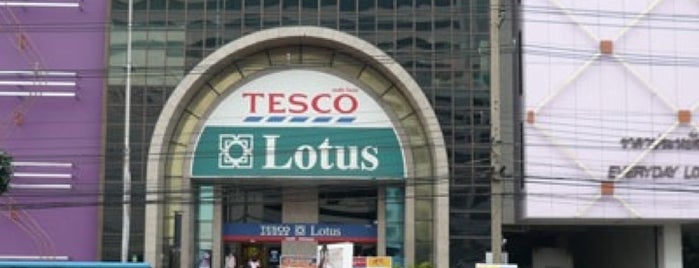 Lotus's is one of Top picks for Department Stores.