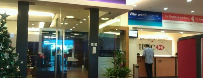 HSBC Bank is one of Tempat yang Disukai Teresa.