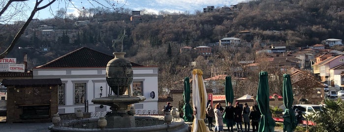 Fountain | შადრევანი is one of Грузия.