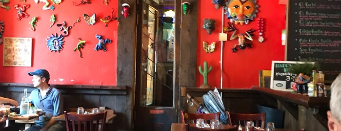 Taqueria El Patron Mexican Grill is one of Tempat yang Disukai Sneakshot.