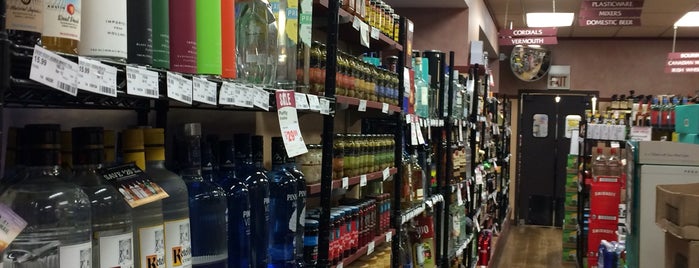 Binny's Beverage Depot is one of CHI.