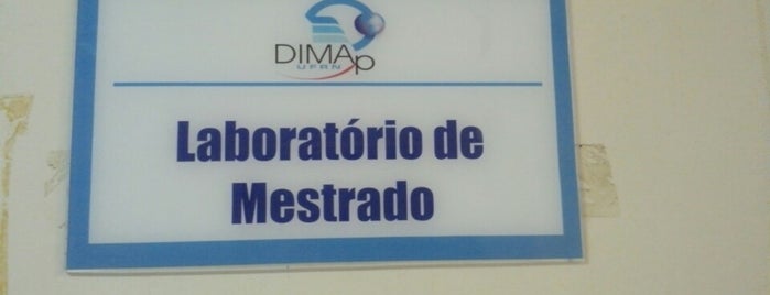 Laboratório de Mestrado (DIMAp) is one of lugares.