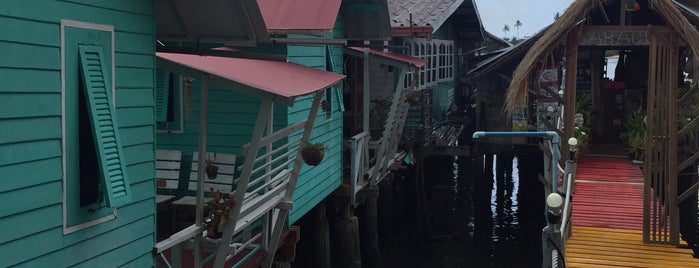 Bang Bao Fisherman Village is one of Sergey’s Liked Places.
