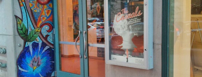DCA Storefront Theater is one of Andrewさんの保存済みスポット.