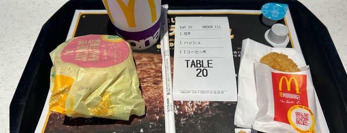 맥도날드 is one of 電源使える場所リスト.