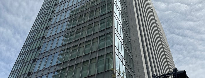 Jimbocho Mitsui Building is one of 出張.