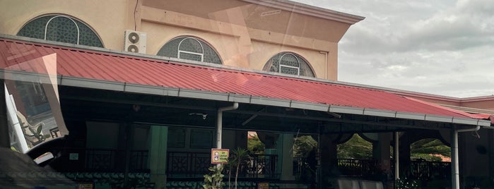 Masjid Jamek Pengkalan Hulu is one of masjid jamek pengkalan hulu.