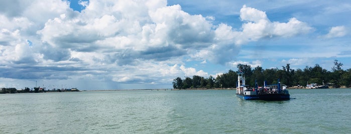 Songkhla Ferry Port is one of สงขลา, หาดใหญ่.