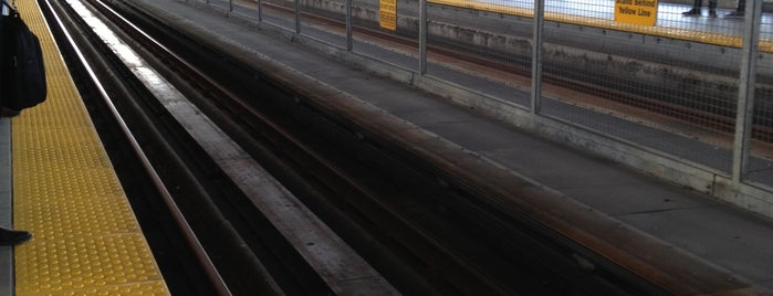 Braid SkyTrain Station is one of Usual Places.