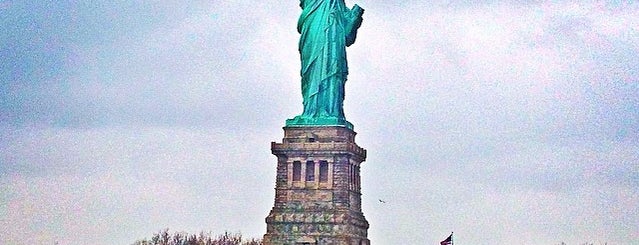 Estátua da Liberdade is one of New York.