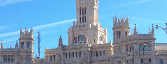 Palacio de Cibeles is one of Madrid según Diplomático.