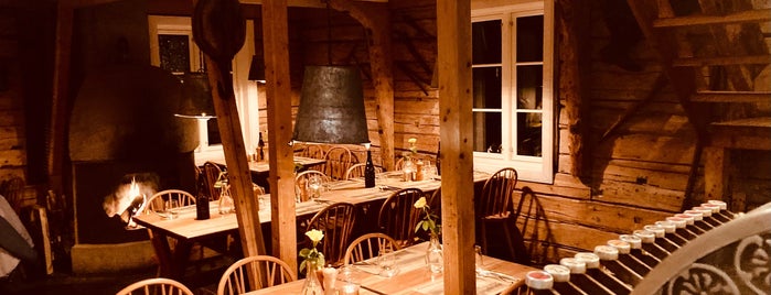 Gammelbua Restaurant is one of Lofoten Island.