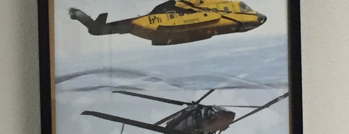 Helicopters Northwest is one of Jacquie'nin Beğendiği Mekanlar.