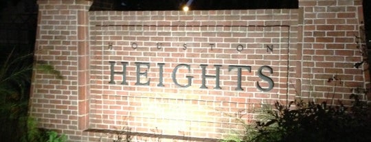 The Heights Sign is one of Locais curtidos por Rodney.