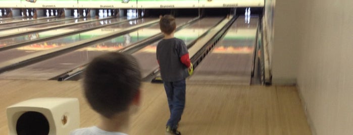 Twin City Lanes is one of Sports.