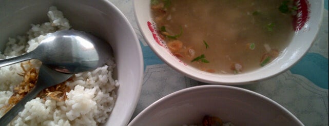Sop Ayam Pak Min Klaten is one of Favorite Food.