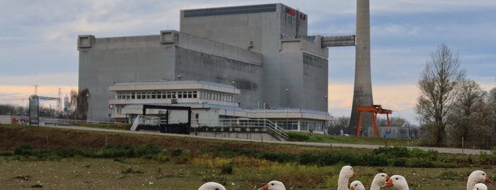 Atomkraftwerk Zwentendorf is one of Lugares guardados de Petr.