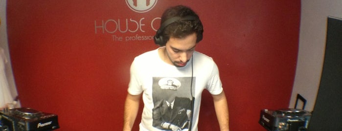 House of DJ is one of Melissa'nın Beğendiği Mekanlar.