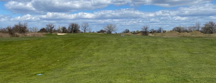 Marine Park Golf Course is one of NY golf courses I’ve been.