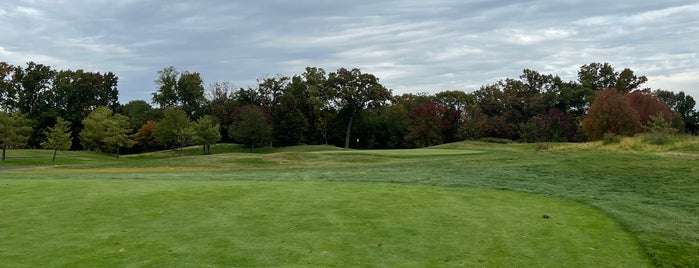 Hyatt Hills Golf Course is one of Golf Course & Driving range arround NYC.