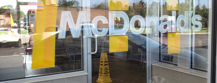 McDonald's is one of Phyllis : понравившиеся места.