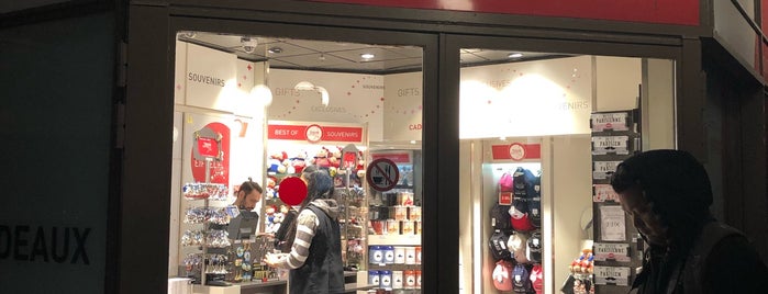 Boutique officielle is one of Kapt’n Koko'nun Beğendiği Mekanlar.