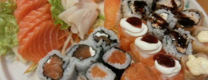 Harumi Sushi is one of Roberto's Saved Places.