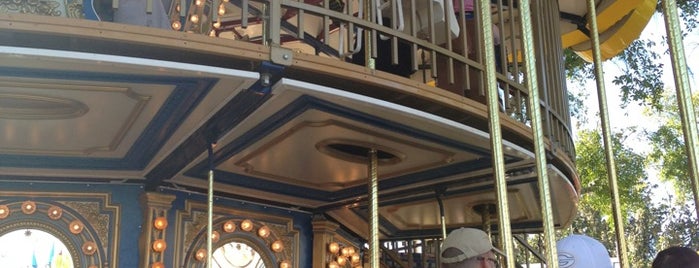 Grand Carousel is one of LEGOLAND® Fun.